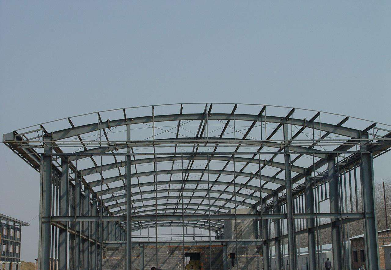 钢结构厂房施工安装一体化